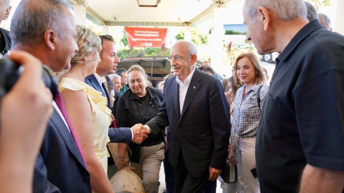 CHP İzmir'de kampa giriyor