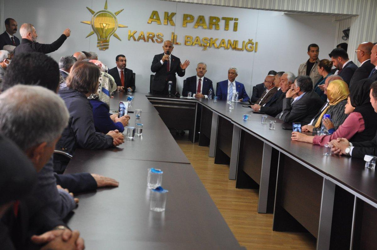 Vahit Kirişci: Masa diyorlar, bunlardan bir şey çıkmadığını zaten alem görüyor