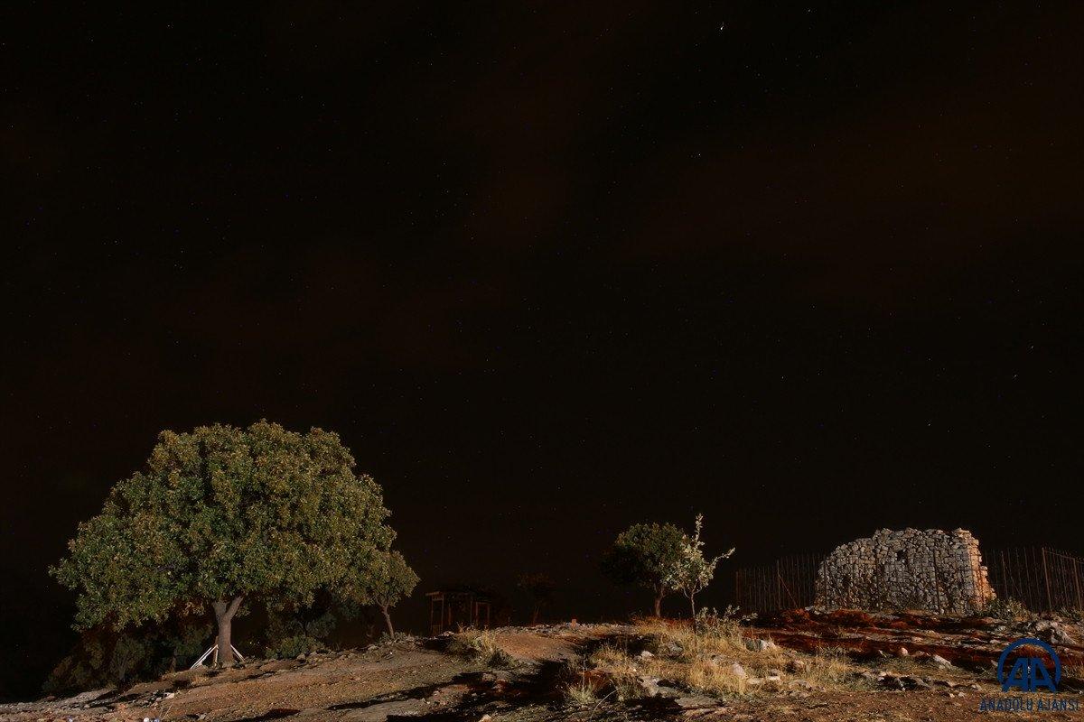 Siirt'te Işık Hadise'sini izlemek için sabah namazında buluştular