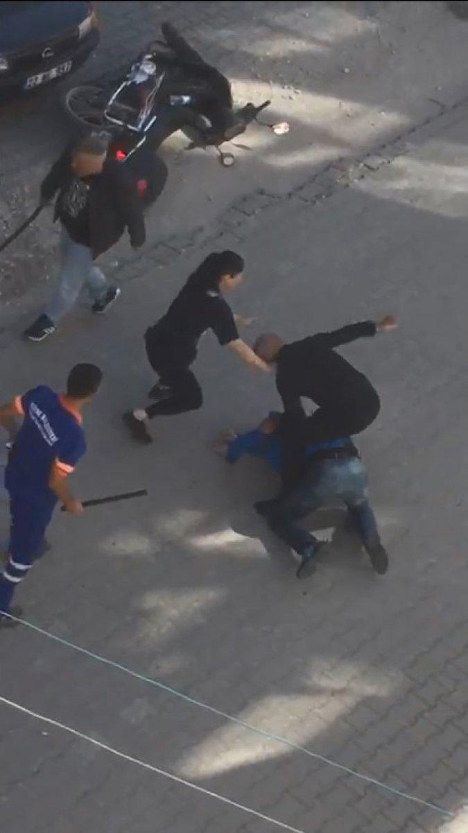 Edirne’de boşanma aşamasındaki eşiyle görüşmeye gitti, dayak yedi