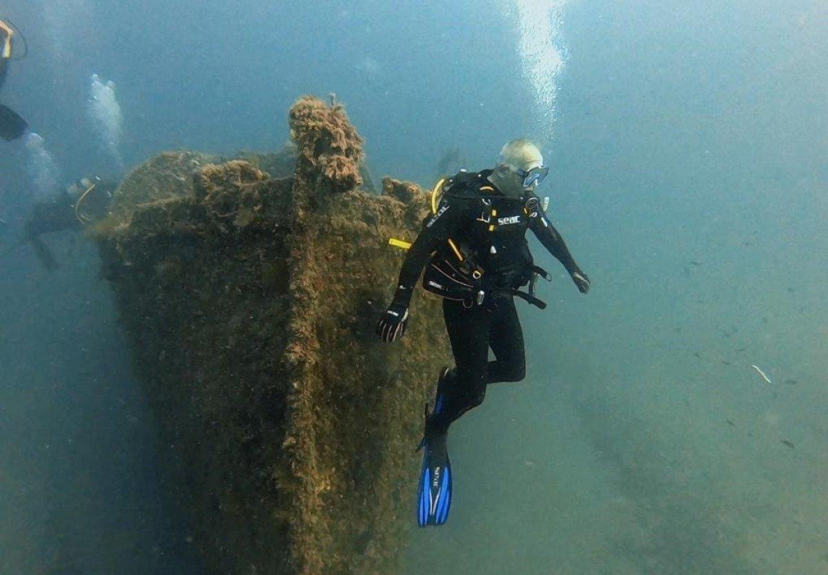 Mehmet Ersoy, Çanakkale Gelibolu Tarihi Sualtı Parkı'nda anı dalışına katıldı