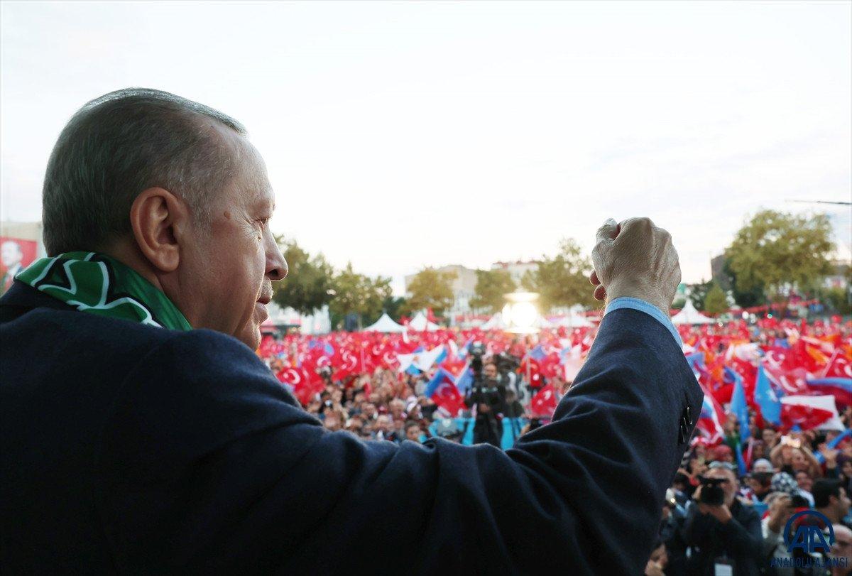 Cumhurbaşkanı Erdoğan'dan ekonomi mesajı: Yollar tıklım tıklım