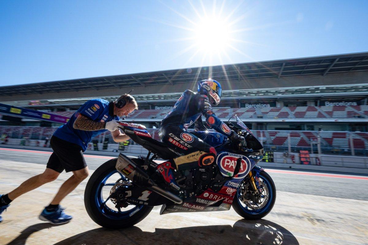 Toprak Razgatlıoğlu, İspanya'da ilk yarışı 5'inci bitirdi