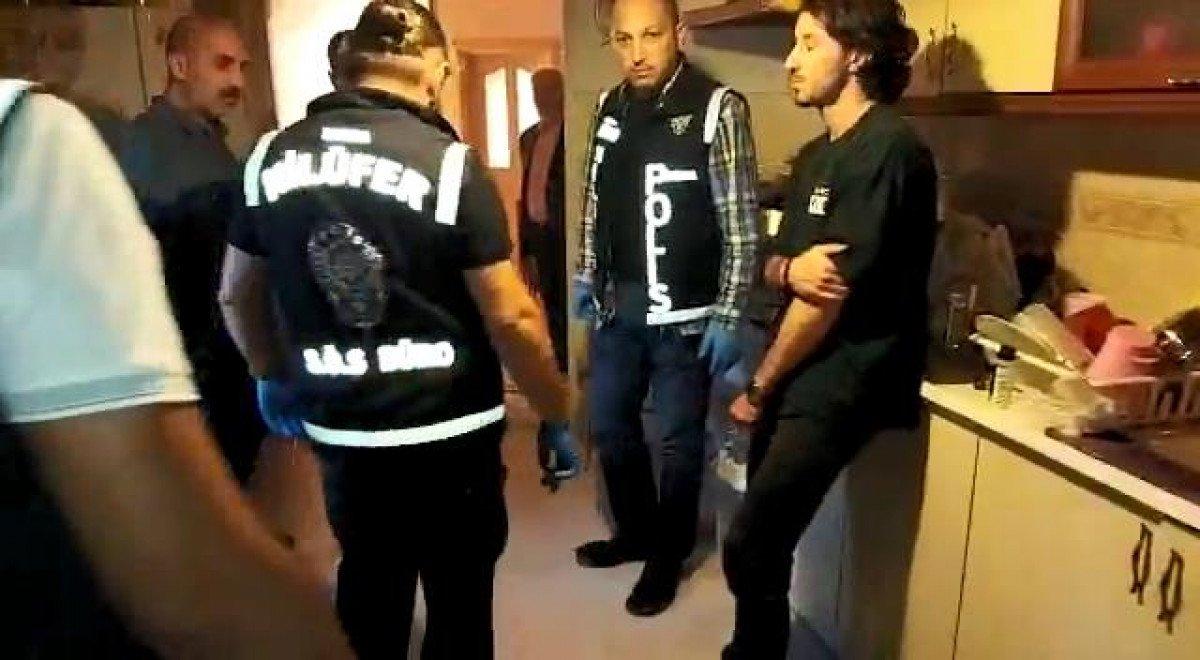 Bursa’da, evini uyuşturucu serasına dönüştüren şüpheli gözaltına alındı