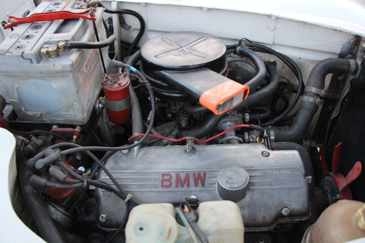 Amasya'da benzeri görülmeyen 70 yıllık klasik otomobiline 1.5 milyon lira teklif ettiler