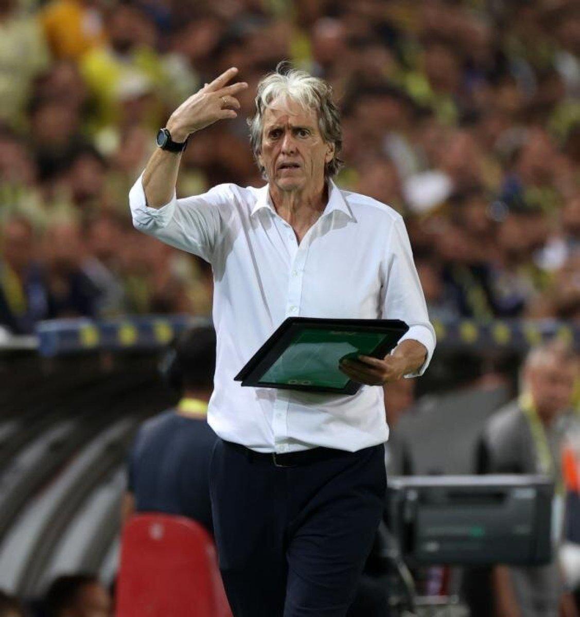 Jorge Jesus'un kazandıran sistemi: JİT