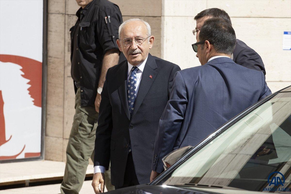 Kemal Kılıçdaroğlu, DP Genel Başkanı Gültekin Uysal ile görüştü