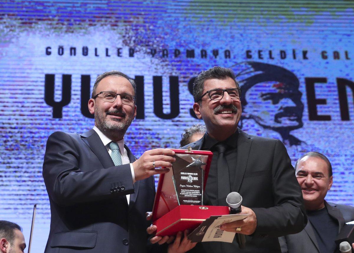 Muharrem Kasapoğlu, Yunus Emre anısına şiir okudu