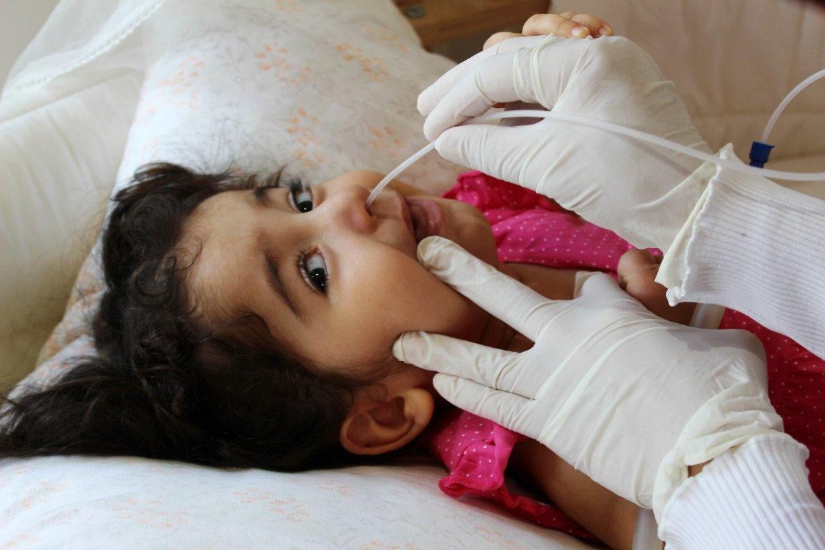 Antalya’da, SMA’lı Asel’in annesi: İstediği ayakkabıyı almak nimetmiş