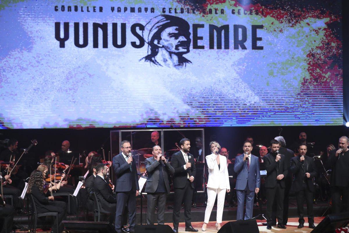 Muharrem Kasapoğlu, Yunus Emre anısına şiir okudu