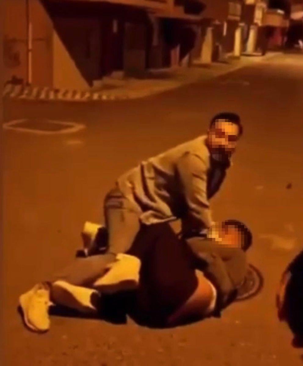 Sakarya’da arkadaşının intikamı için attığı dayağı kayda aldırdı