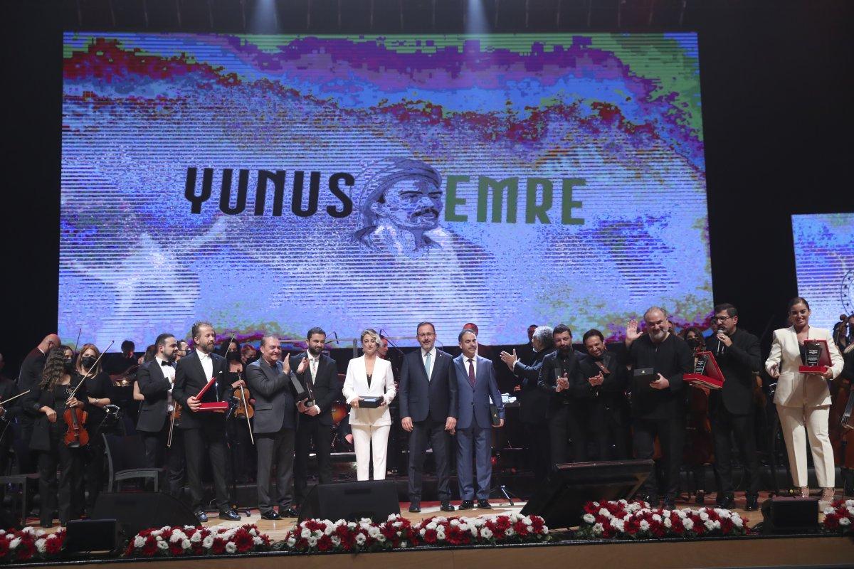 Muharrem Kasapoğlu, Yunus Emre anısına şiir okudu
