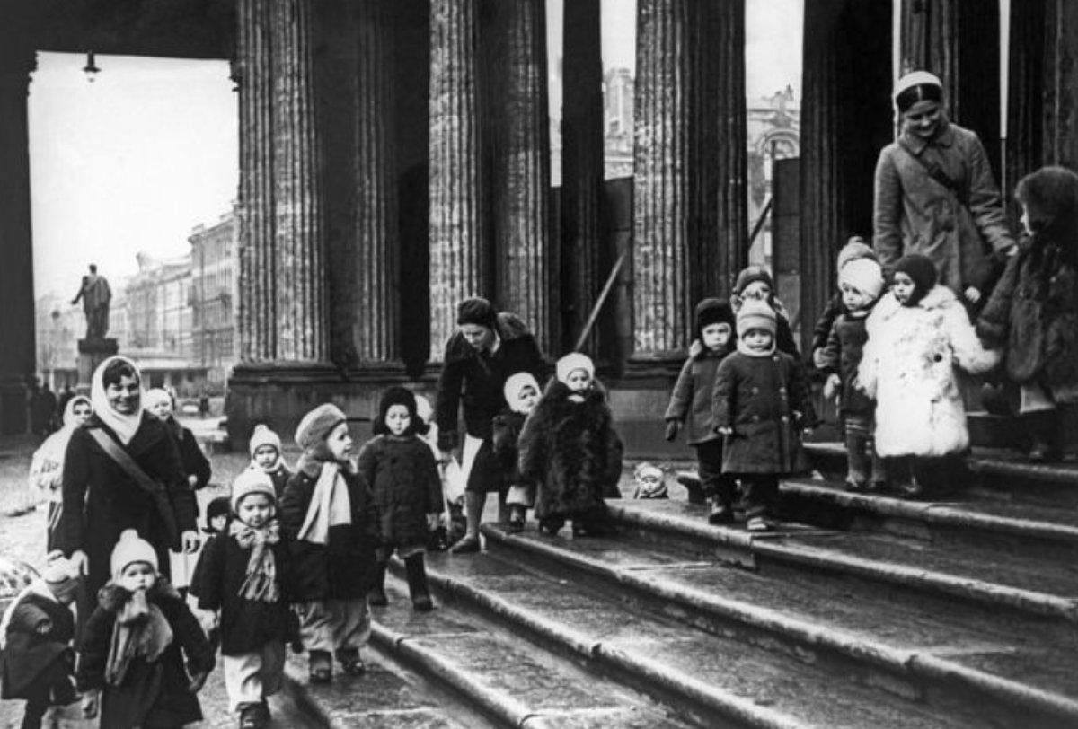 Vakanüvis'ten, kaçan Ruslara tarihi hatırlatma: Atalarınız tahıl ambarında açlıktan ölmüştü