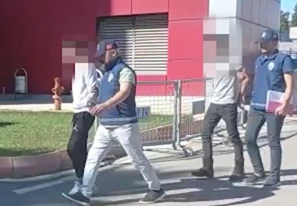 Gaziantep'te hastane kantinindeki maskeli soygun kamerada