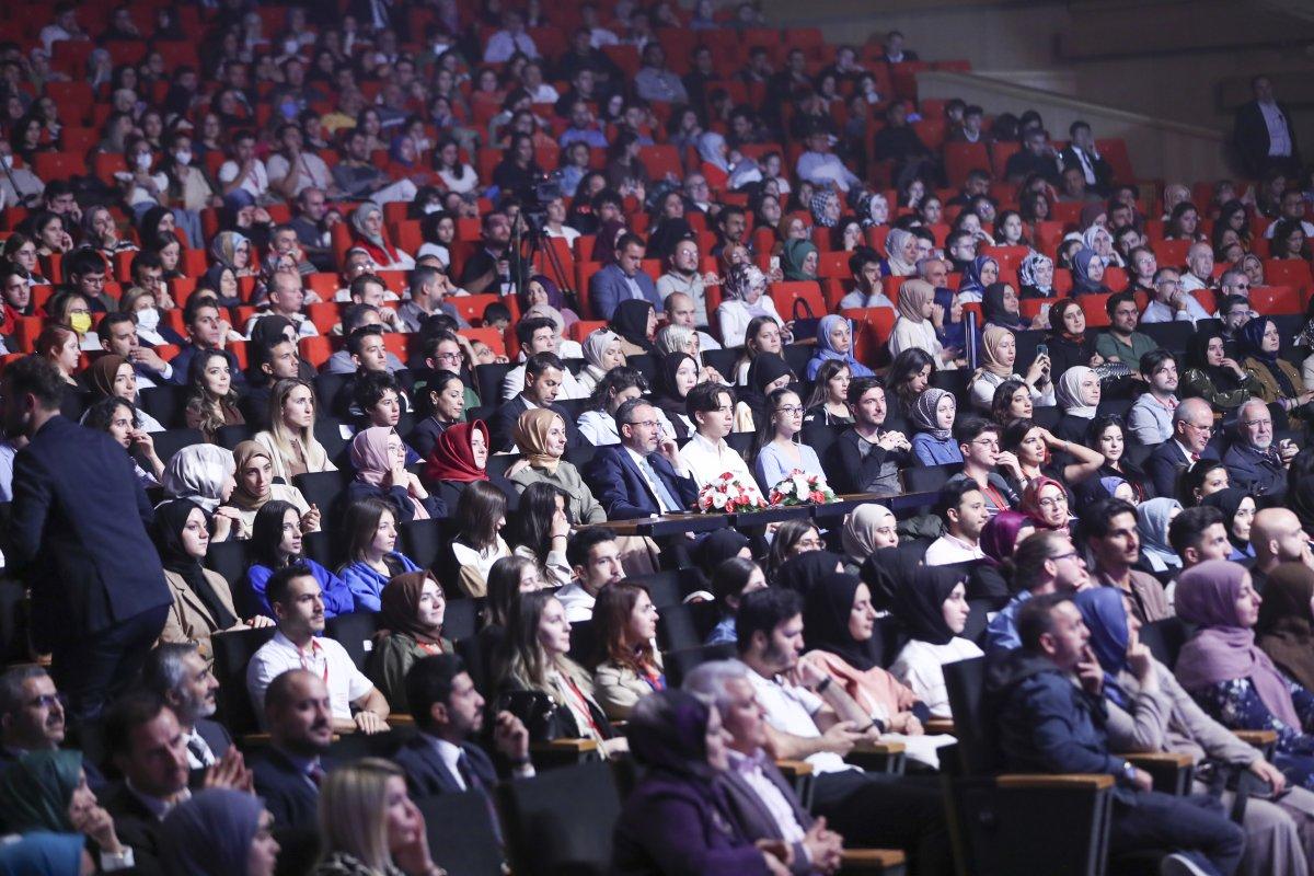 Muharrem Kasapoğlu, Yunus Emre anısına şiir okudu