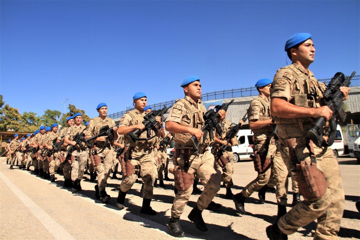 Komandolar Elazığ’dan Suriye’ye uğurlandı