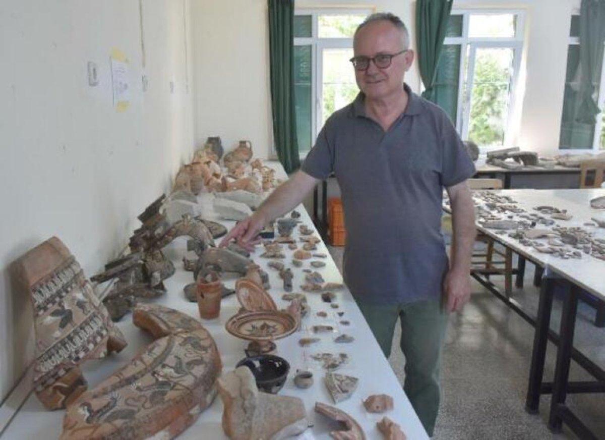 Klazomenai Antik Kenti'nde 2 bin 500 yıllık lavabo bulundu