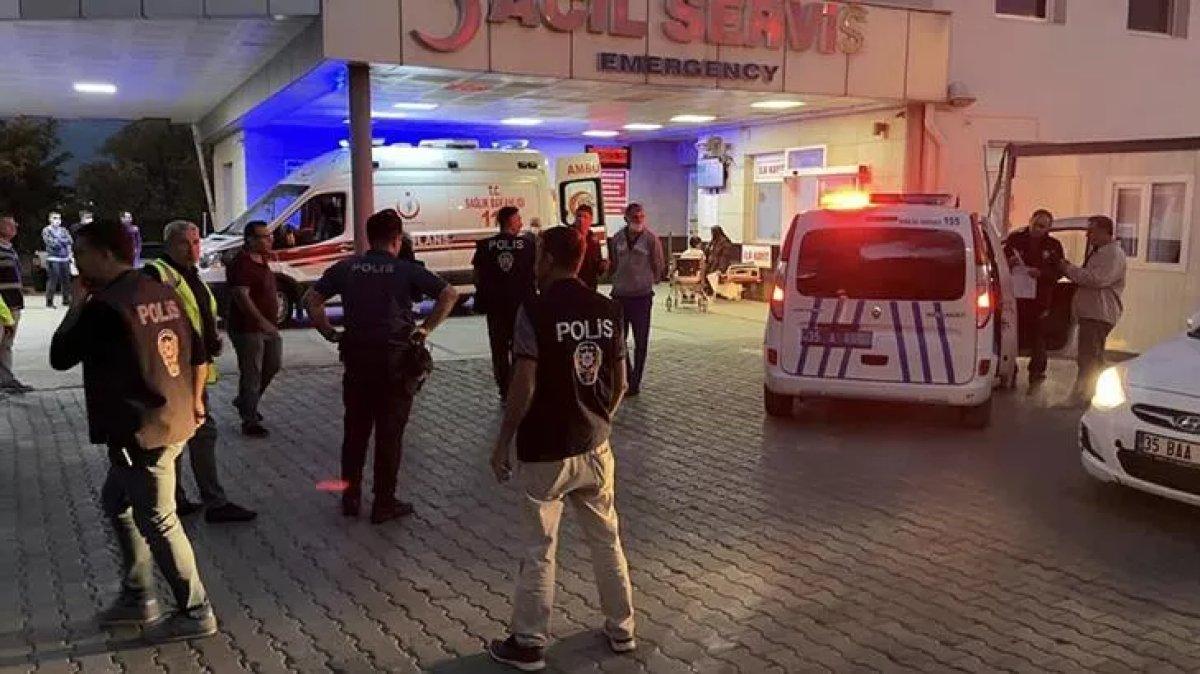 İzmir'de sokak ortasında başlayan kavga kanlı bitti: 1 ölü