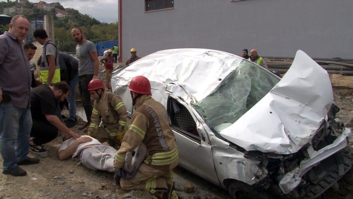 Sarıyer'de kaza yapan genci annesi sakinleştirdi
