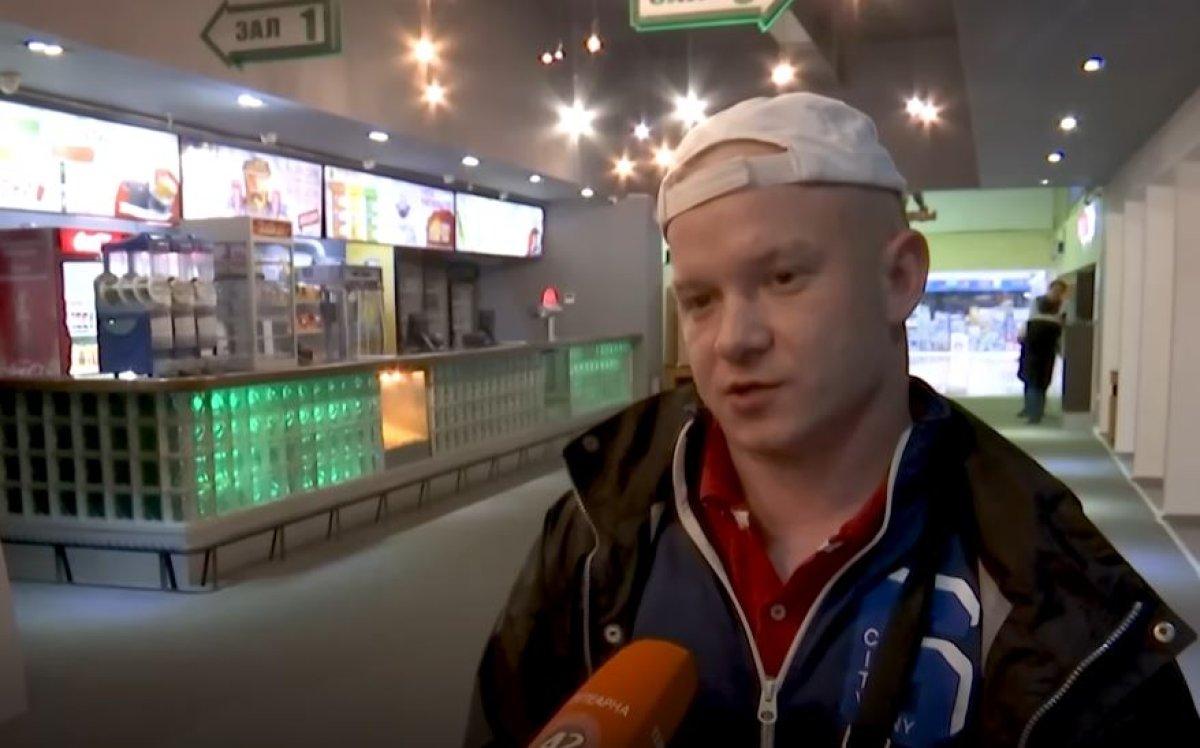 Seferberlikten kaçan Ruslar, Kazakistan'da sinemaya sığındı