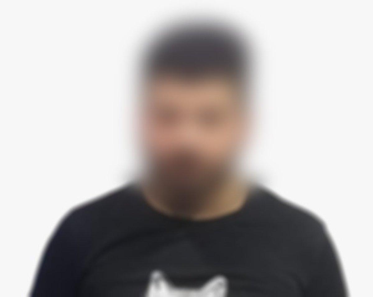 Eyüpsultan’daki bir markette 3 adet ruhsatsız tabanca çıktı