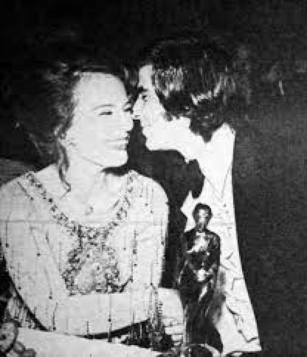 Vakanüvis, Altın Portakal Film Festivali'nin tarihsel sürecini yazdı