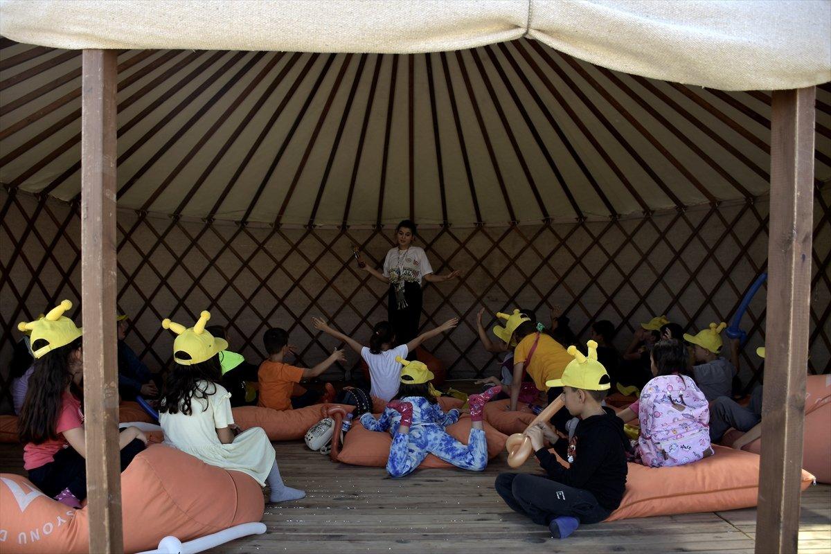 Bursa'da Dünya Göçebe Oyunları'nın keyfini çocuklar çıkarıyor