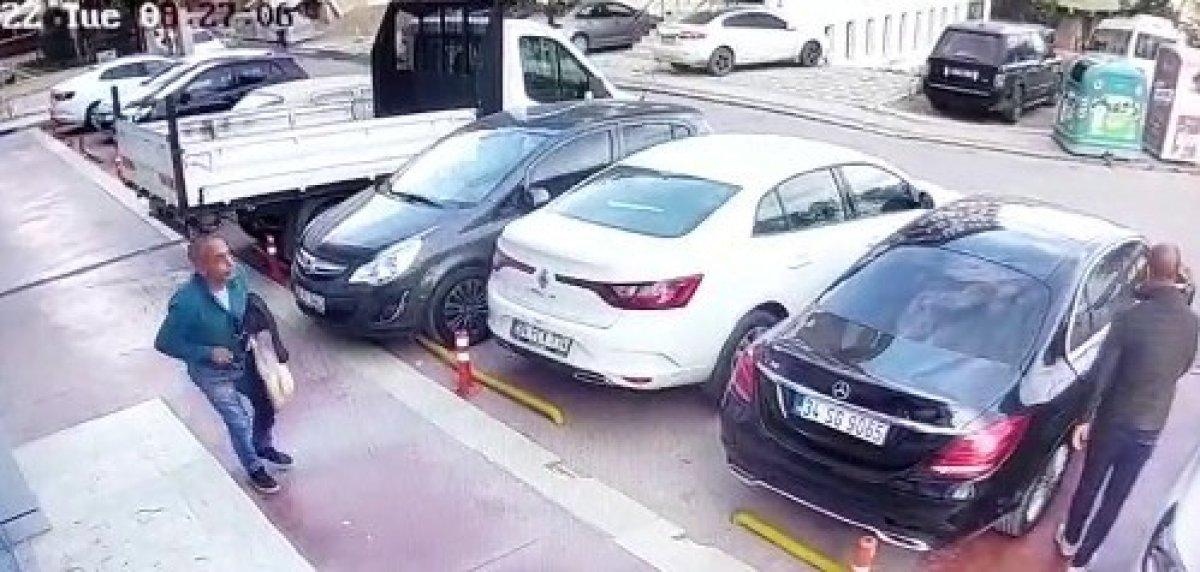 İstanbul'da MHP’li üyeye silahlı saldırı anı