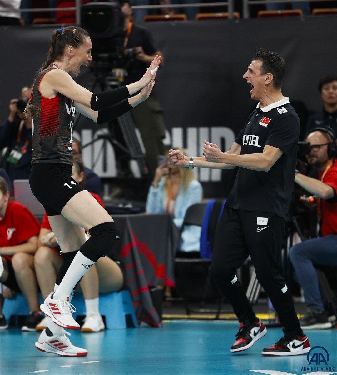 Filenin Sultanları, Polonya'yı 3-2 mağlup etti