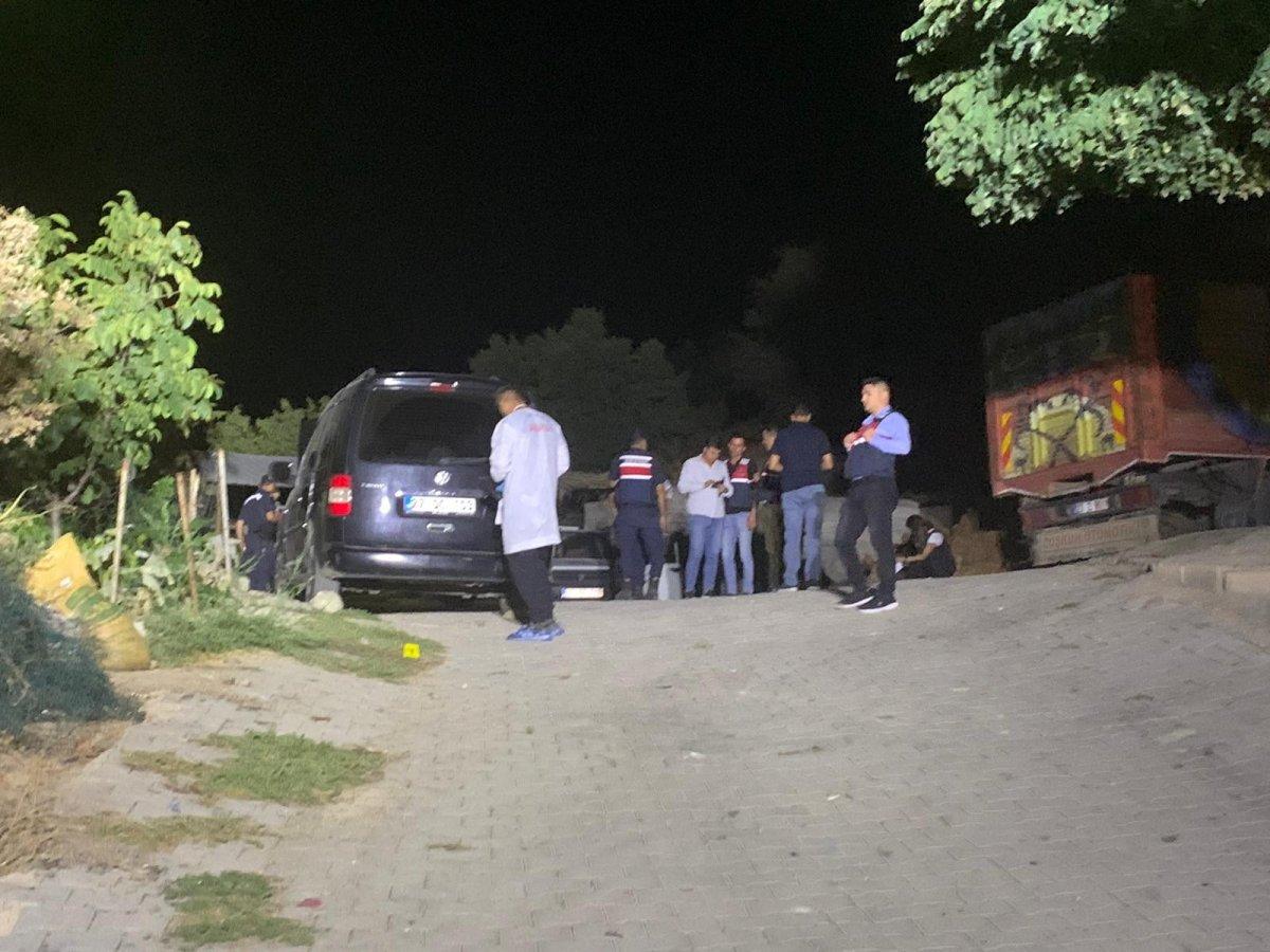 Gaziantep'te muhtar azasının evi tarandı: 2 ölü