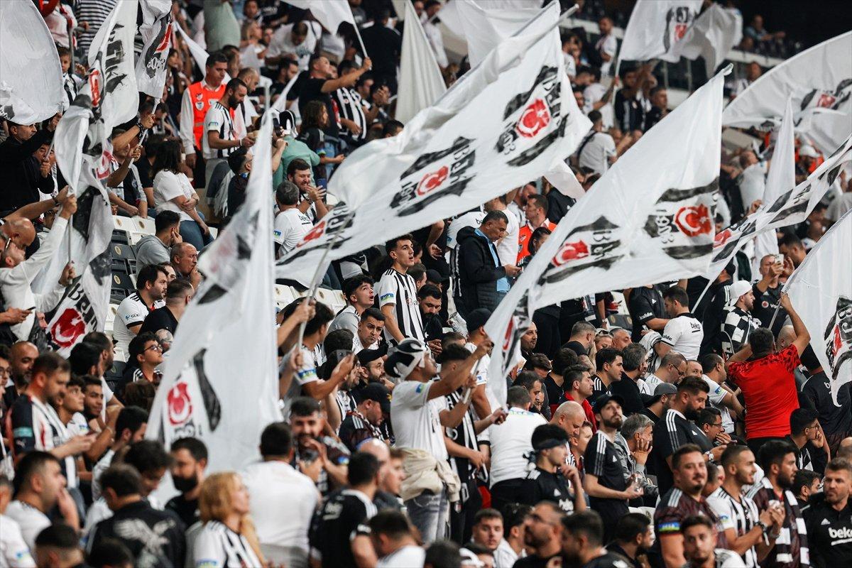 Beşiktaş taraftarından Fenerbahçe derbisine yoğun ilgi
