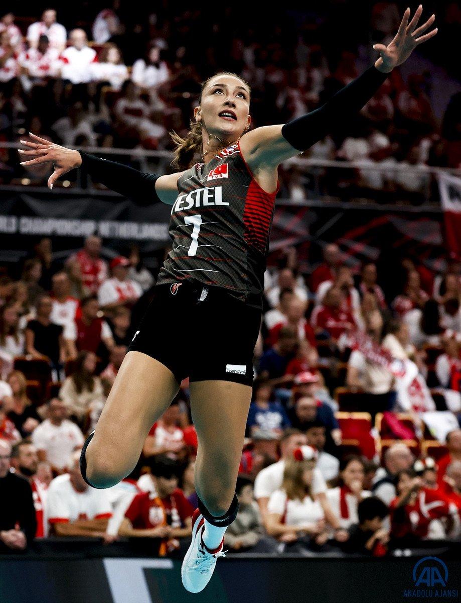 Filenin Sultanları, Polonya'yı 3-2 mağlup etti