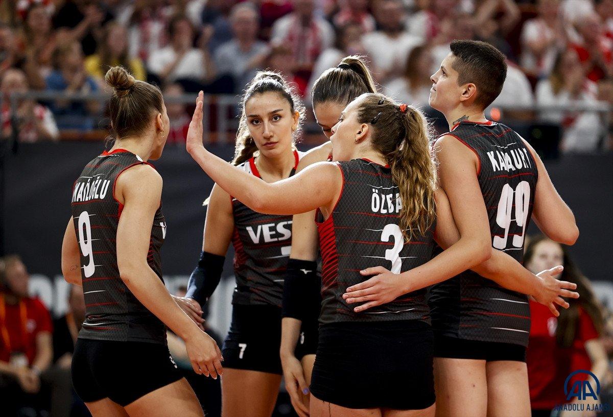 Filenin Sultanları, Polonya'yı 3-2 mağlup etti