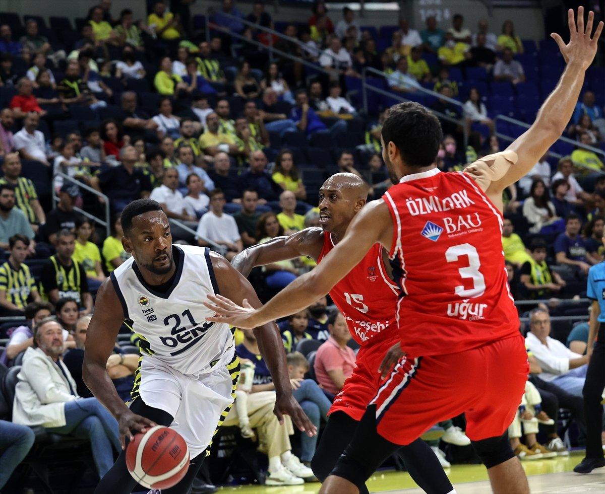 Fenerbahçe, Bahçeşehir Koleji'ni mağlup etti