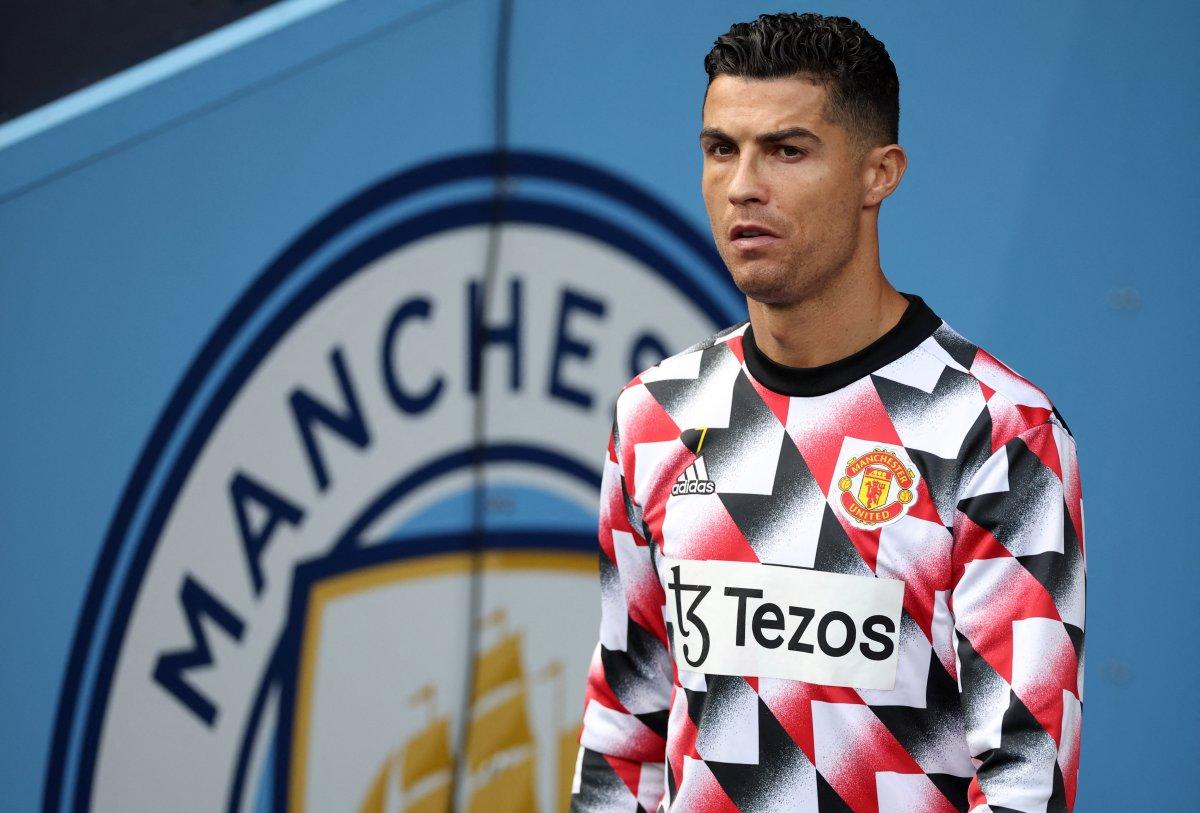 Roy Keane: United, Ronaldo'ya saygısızlık yapıyor
