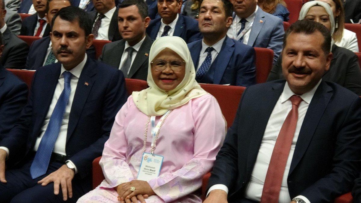 Murat Kurum: Toplumun tüm kesimlerini projemize dahil ediyoruz