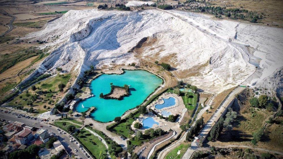 Pamukkale'ye yılın ilk 9 ayında 1 milyonun üzerinde turist geldi