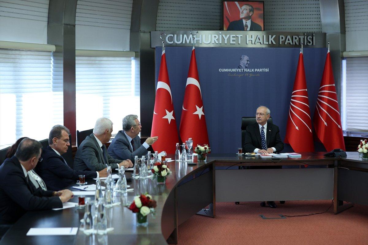 Kemal Kılıçdaroğlu, CHP’li belediye başkanlarını kabul etti