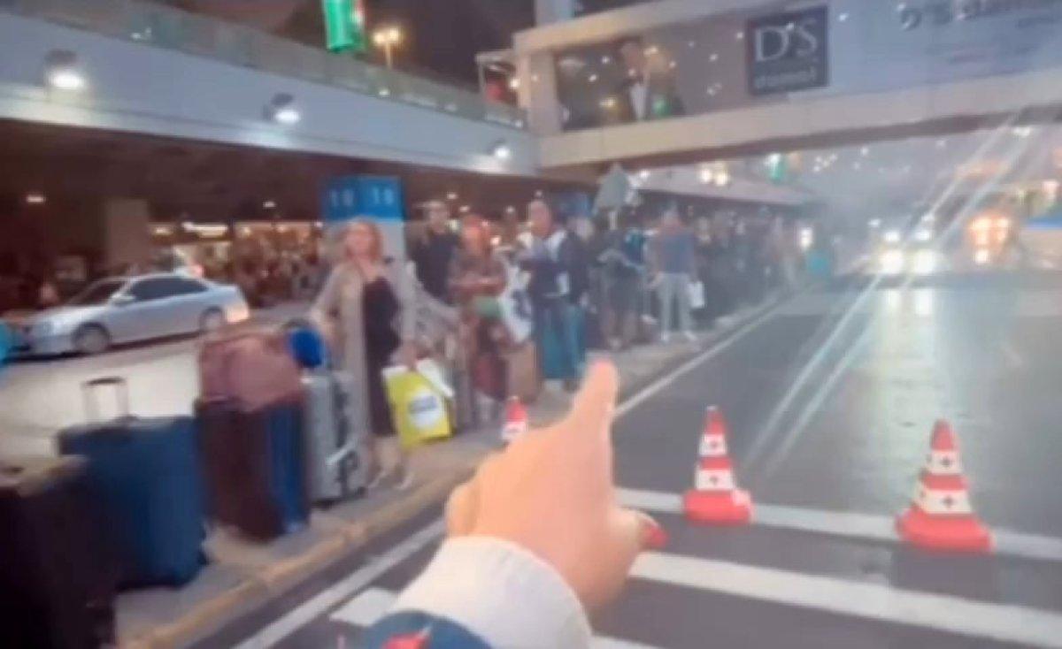 Sabiha Gökçen Havalimanı'nda taksi krizi yaşandı