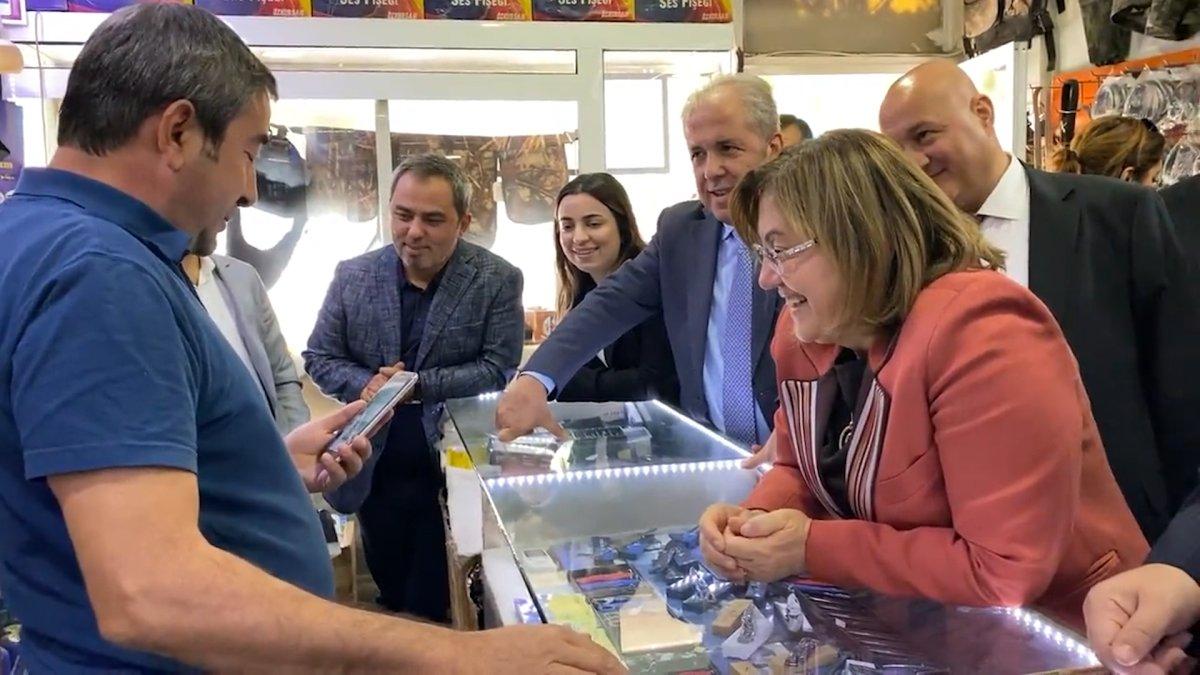 Fatma Şahin'le esnaf arasında güldüren anlar