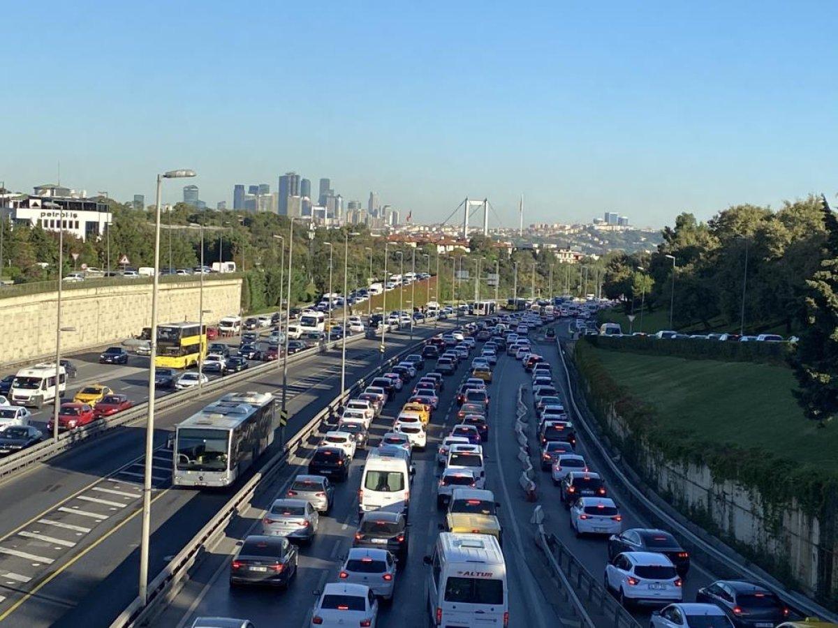 İstanbul’da trafik yüzde 63'e ulaştı