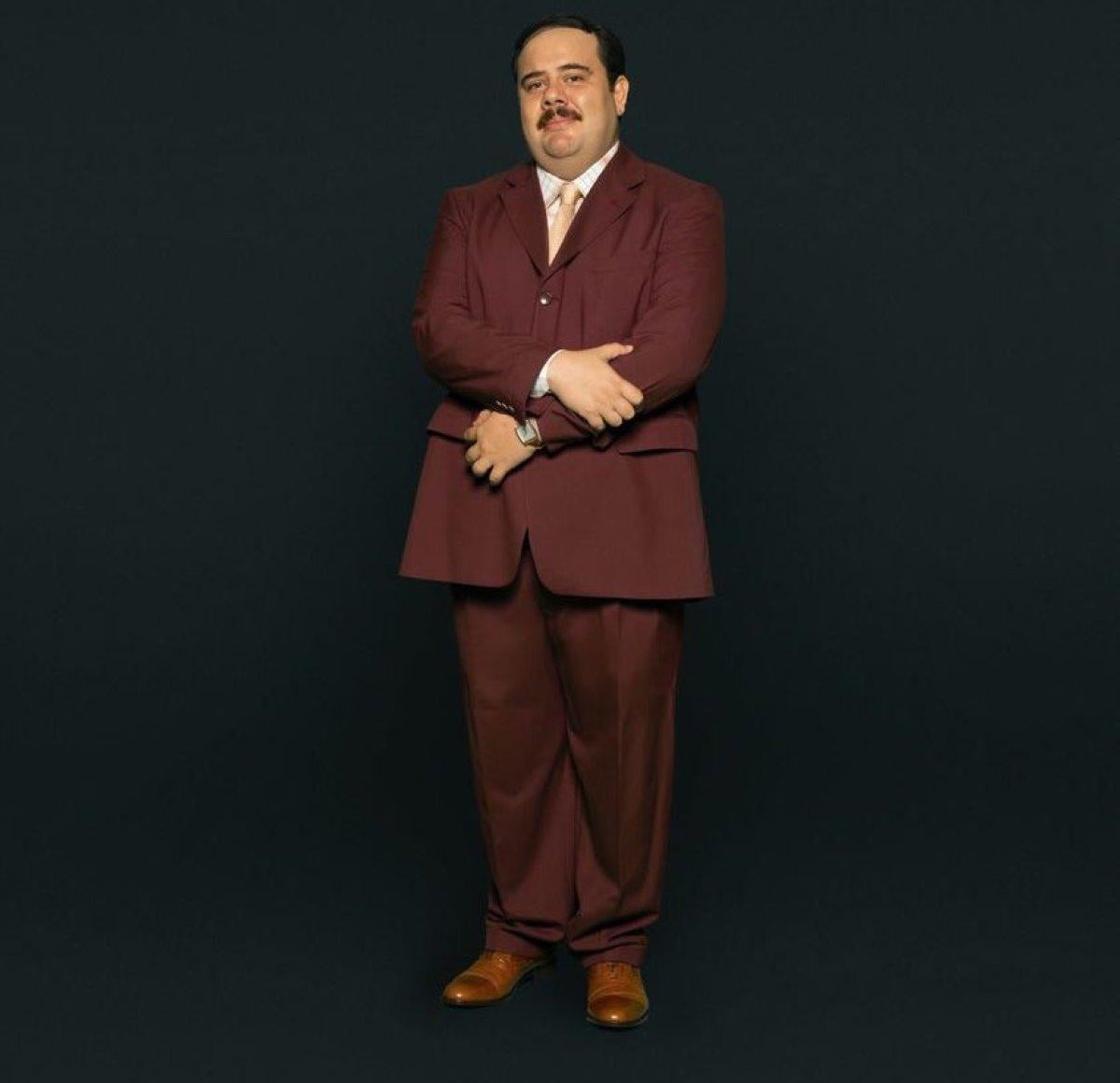 Eser Yenenler'in Prestij Meselesi imajı