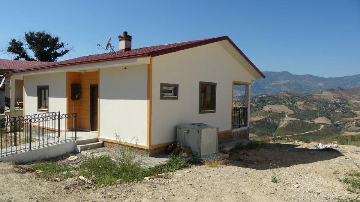 Adana'da afet konutları tamamlandı