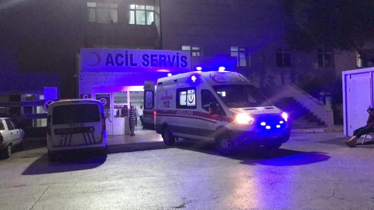 Edirne’de otomobil huzurevinin duvarına çarptı