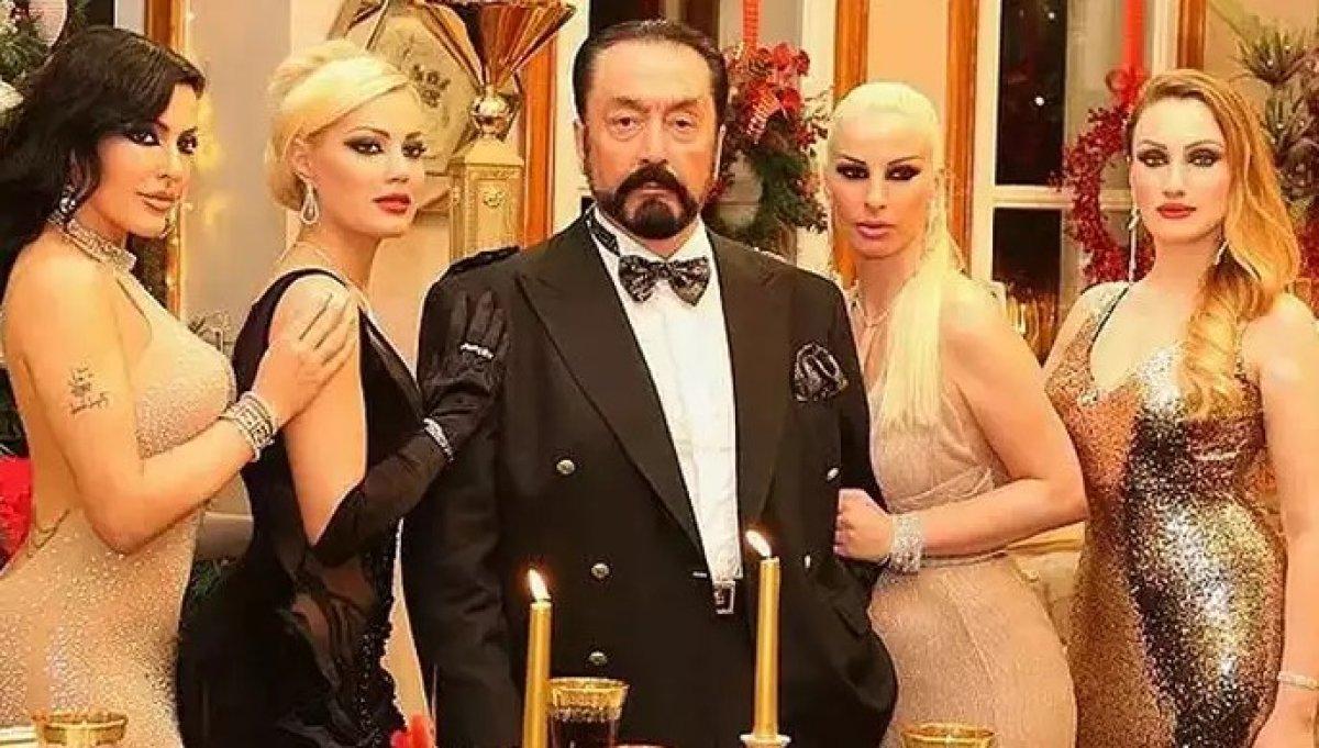 Adnan Oktar kendini savundu: Kadınların beni, benim kadınları sevmem kıskanılıyor