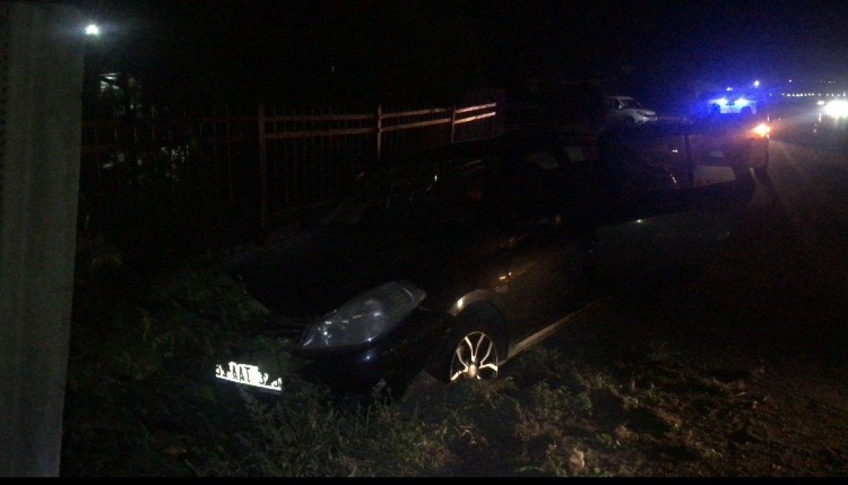 Edirne’de otomobil huzurevinin duvarına çarptı