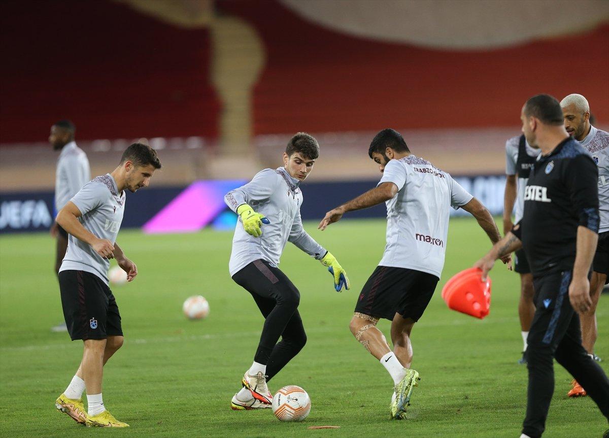 Ahmet Ağaoğlu, Trabzonspor'un antrenmanını izledi