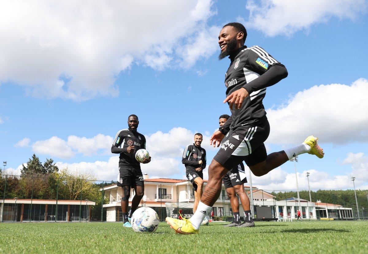 Beşiktaş'ta Kevin N'Koudou müjdesi