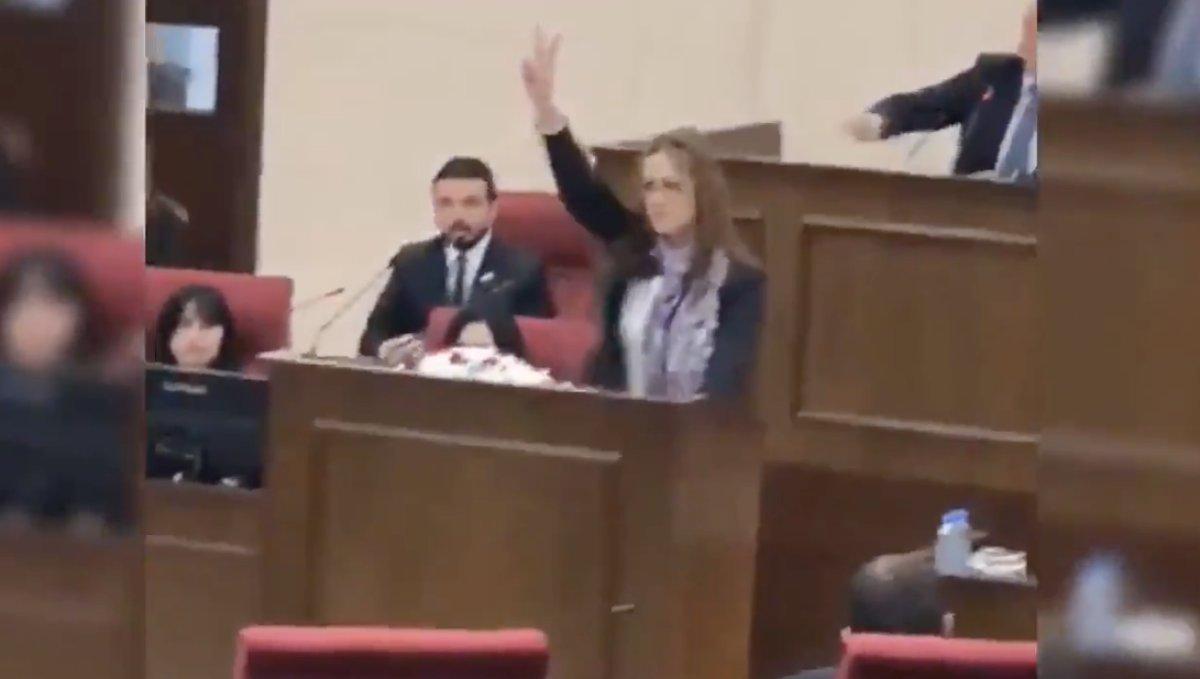 Türkiye karşıtı KKTC'li vekile parlamentoda tepki