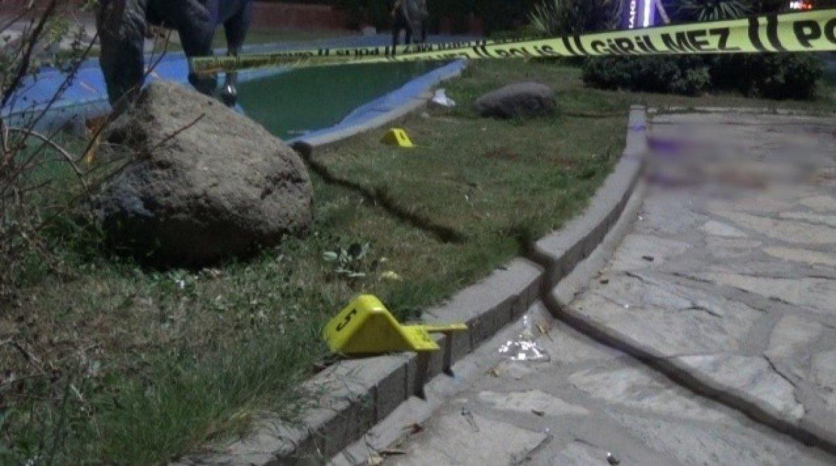 İzmir'de köpeğini gezdiren adama saldıran 4 şüpheli yakalandı